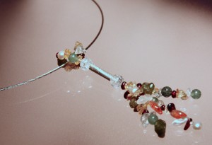 multicoloured stones and freshwater pearls necklace