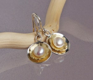 earrings with silver, gold and freshwater bouton pearl