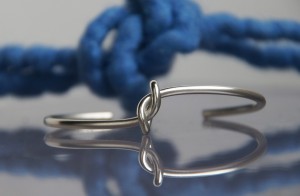 silver knot bracelet